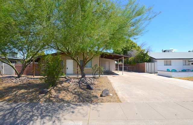 1251 East Loma Vista Drive - 1251 East Loma Vista Drive, Tempe, AZ 85282