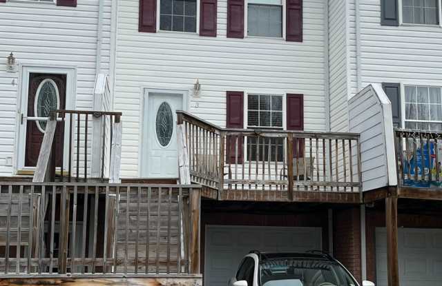 2 Bdrm / 2.5 Bath Condo Bristol, TN photos photos