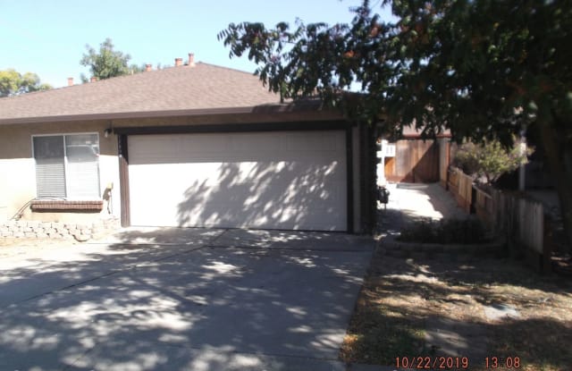 17590 Peak Ave - 17590 Peak Avenue, Morgan Hill, CA 95037