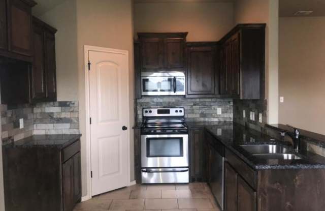 9224 Parkview Gallery 2