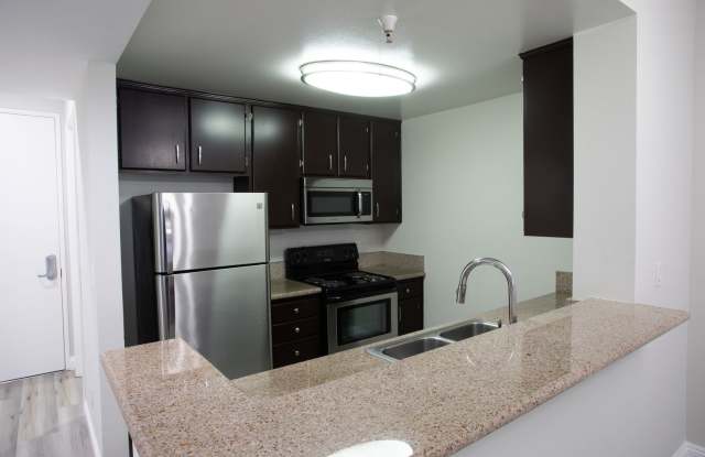 Hawthorne Regency Apartments photos photos