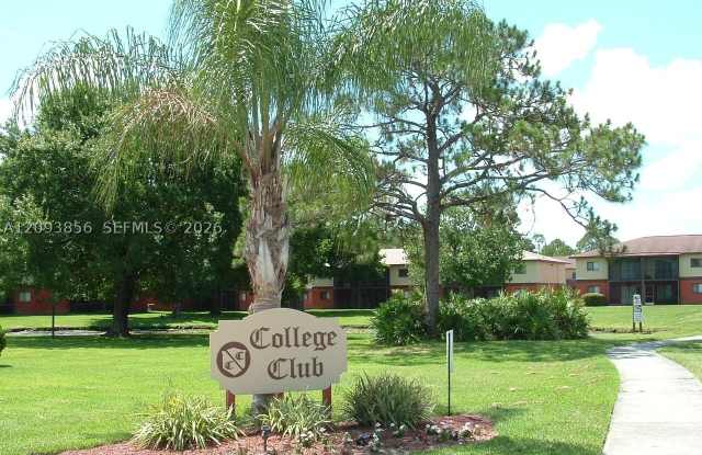 1608 University Ln Gallery 2