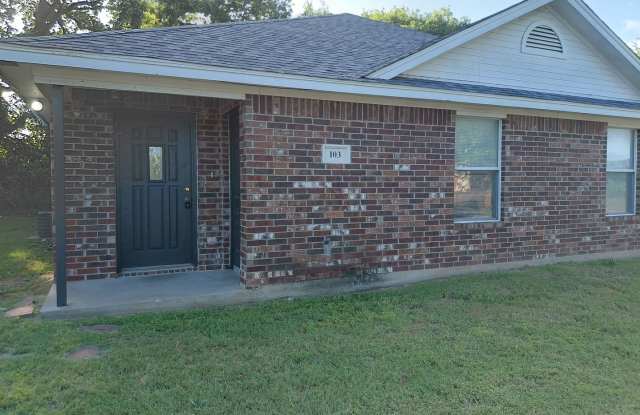 Adorable 3-bedroom, 2-bath featuring a fresh interior with modern finishes. photos photos