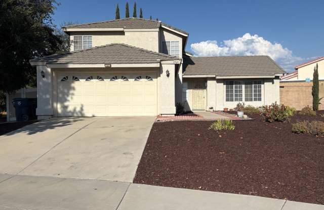 Charming 4-Bedroom Redlands Home with Low-Maintenance Yard photos photos