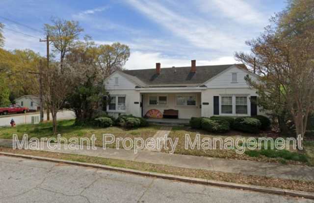 667 Ravenel Street photos photos
