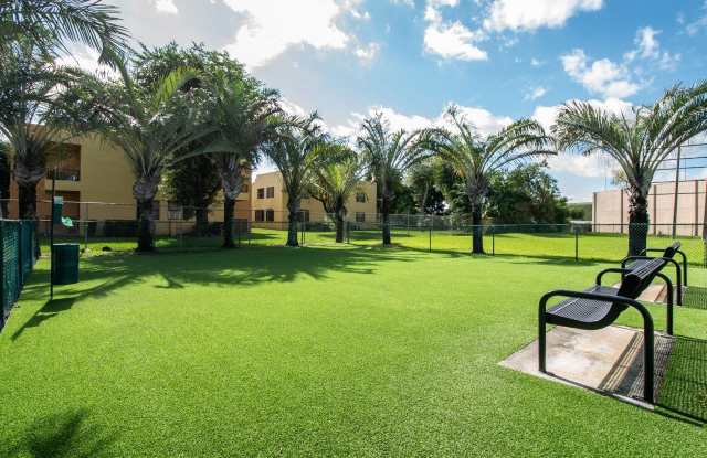 Legacy Palm Isle Gallery 4
