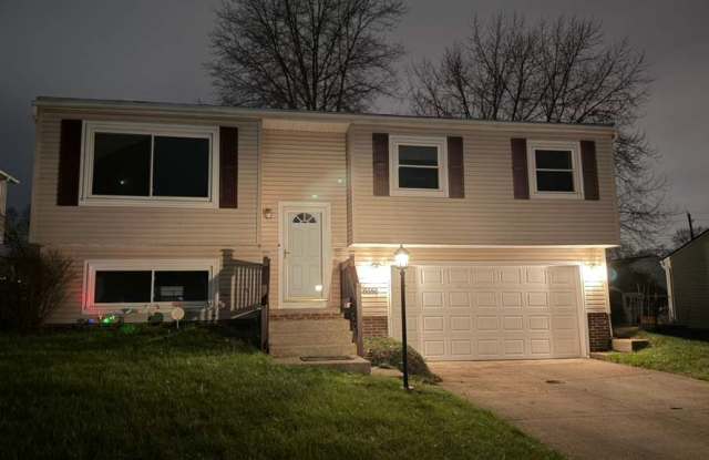 6686 Deer Court photos photos