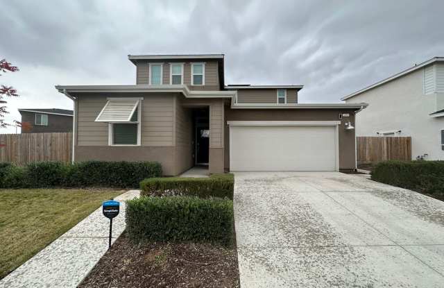 SOLAR, Park across the street - 2455 Robledo Way, Merced, CA 95340