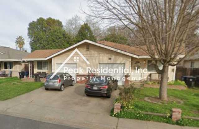 Very Nice 3 bedroom 1 bathroom duplex photos photos