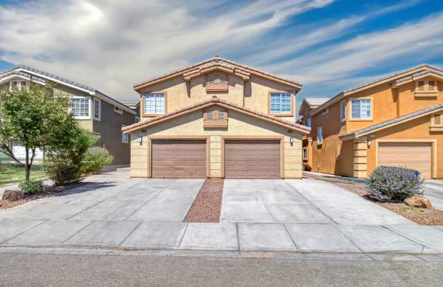MOVE-IN READY 2-STORY 3-BEDROOM TOWNHOME IN LAS VEGAS! photos photos