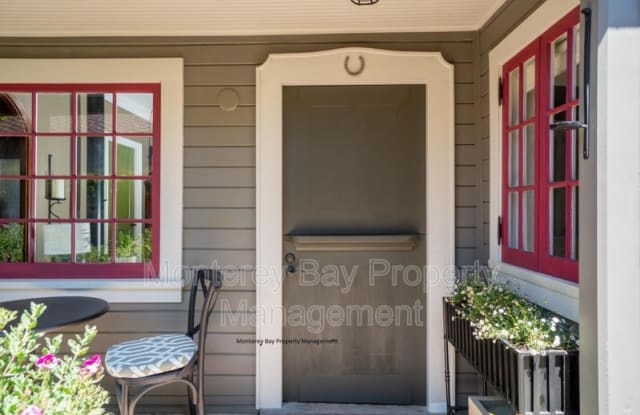 515 Dickman Street - 515 Dickman Avenue, Monterey, CA 93940