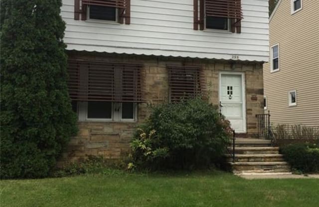 295 East 210th St - 295 East 210th Street, Euclid, OH 44123 295 East 210th St - 295 East 210th Street, Euclid, OH 44123
