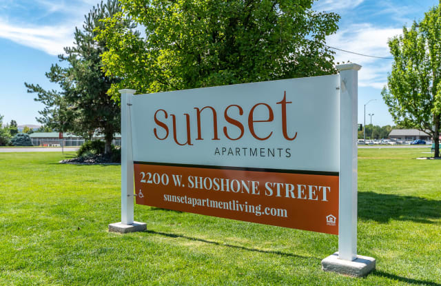 Sunset Apartments photos photos