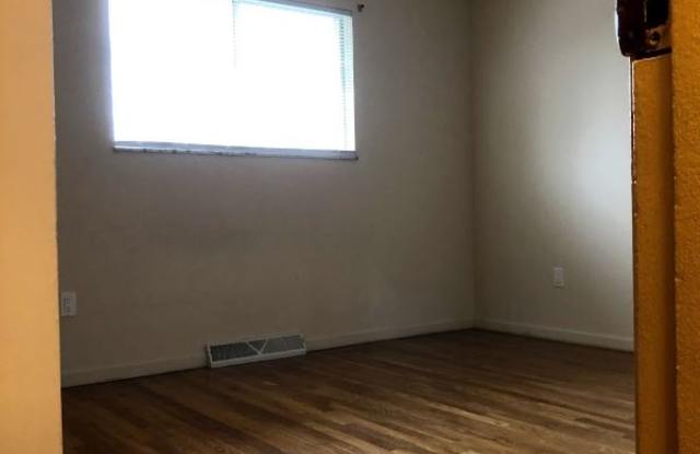 207 Broad Meadows Gallery 4
