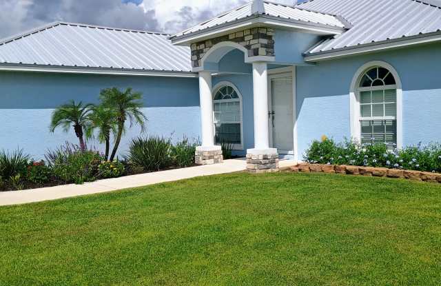 760 Aerostar Avenue Northwest Gallery 3