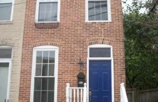 2203 LAMLEY STREET E photos photos