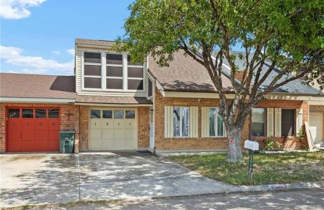 1511 Evergreen Avenue photos photos