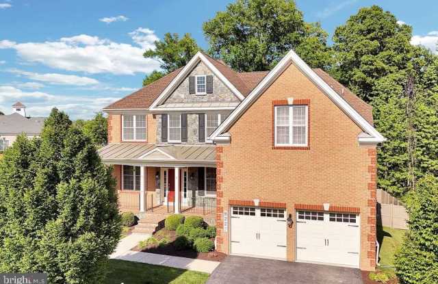 8227 SAINT FRANCIS Drive photos photos