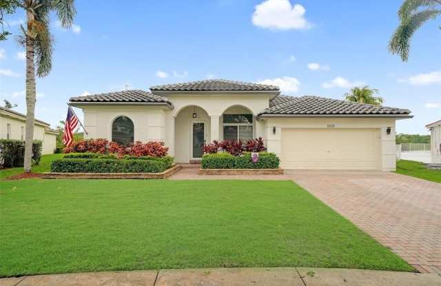 16796 NW 8th St photos photos