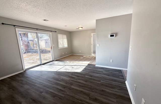 Cute 3BD 1BA Home w/ Bonus Room in Midwest City!!! Gallery 4