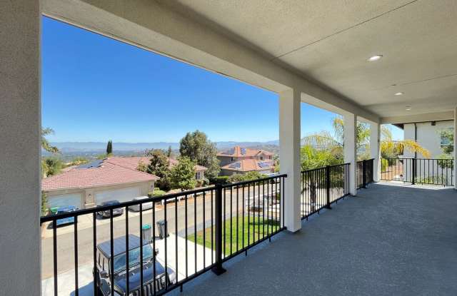 Be the First to Live in This Stunning New Executive Home in Lake Hills Reserve! photos photos