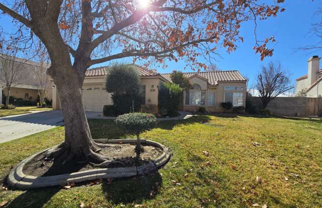 4328 Cantamar Ct - 4328 Cantamar Court, Palmdale, CA 93552