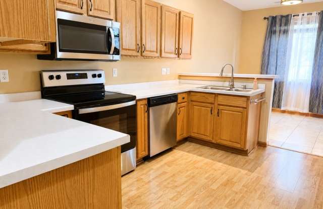 13849 Hyacinth Drive Gallery 4