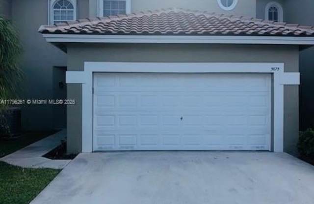 5675 NW 120th Ter photos photos