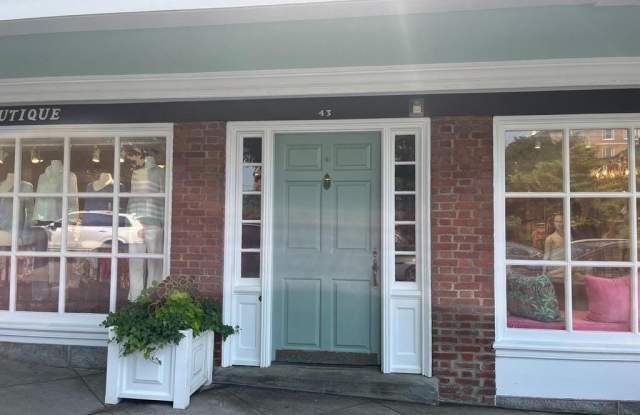 43 PALMER SQUARE W photos photos