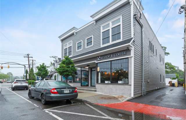 269-271 Bayville Avenue unit: 2 photos photos