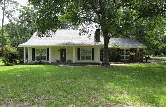61092 TIMBERBEND Drive - 61092 Timberbend Drive, Lacombe, LA 70445