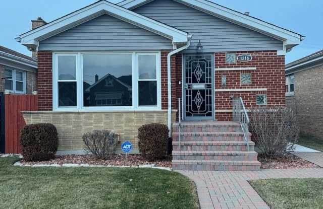 1216 W 95th Place photos photos