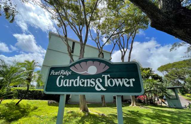 Pearlridge Garden  Towers w/2 assigned stalls!! - 98-1036 Moanalua Road, Waimalu, HI 96701