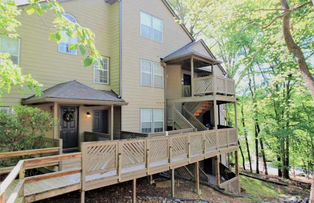 2-Bedroom Condo on the Sugar Creek Greenway! photos photos 2-Bedroom Condo on the Sugar Creek Greenway! photos photos