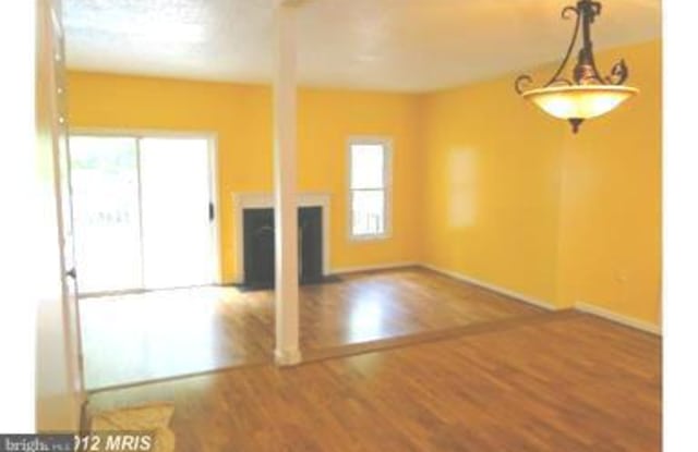 11517 HILL MEADE LANE Gallery 2