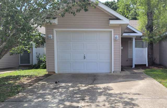 Discover the Two Bedroom Two Bath villa for Rent Gallery 1