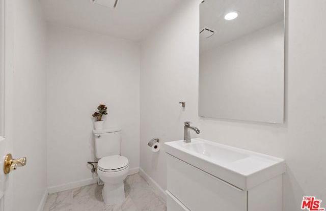 3960 Pennsylvania Avenue - 3960 Pennsylvania Avenue, Glendale, CA 91214