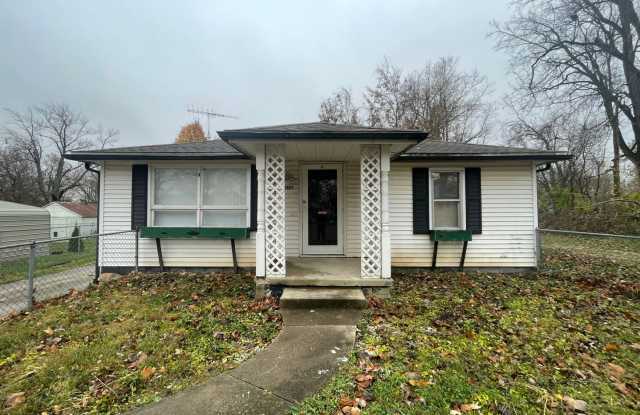 3 Bedroom 1 Bathroom house Available Now! photos photos