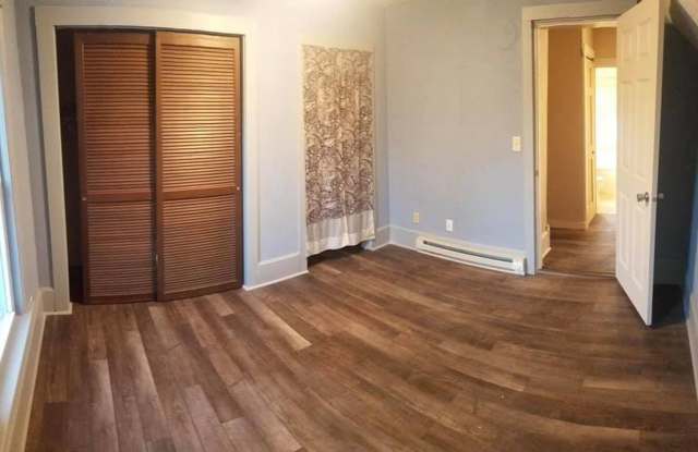 Large 1 Bedroom Apartment Near Viterbo University photos photos
