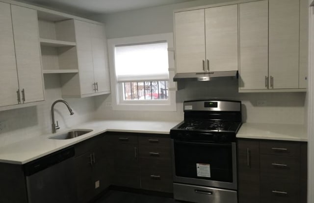 3420 W Mclean Ave - 3420 West Mclean Avenue, Chicago, IL 60647