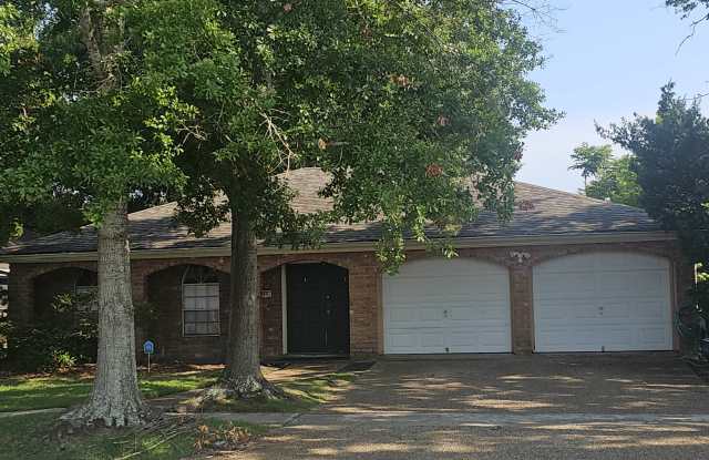 67 Madrid Ave photos photos