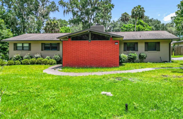 4211 SW 6TH AVENUE photos photos