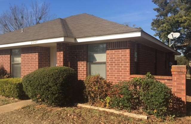 2547 Kessler Dr photos photos