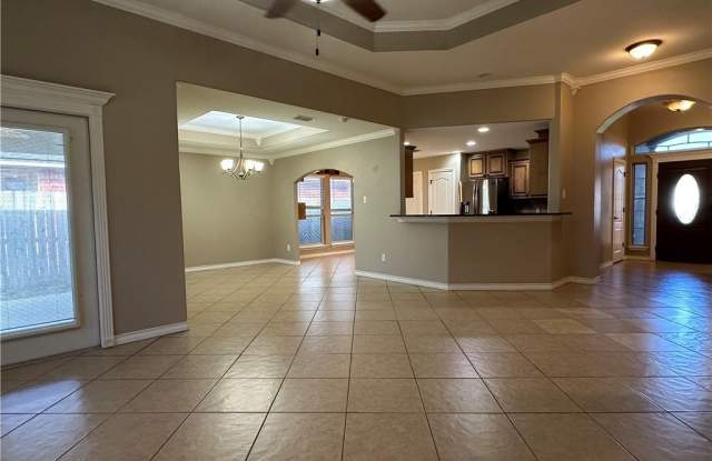 7525 Brush Creek Drive Gallery 4