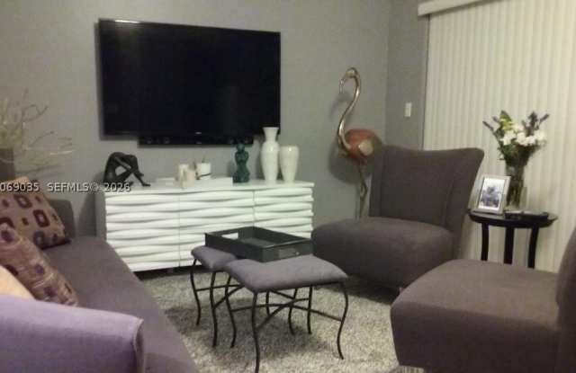 13799 SW 147th Cir Ln Gallery 4