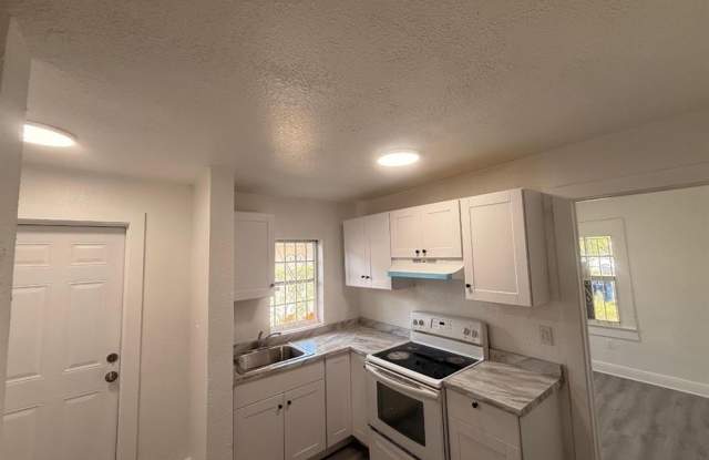 5720 NW 23rd Ave photos photos