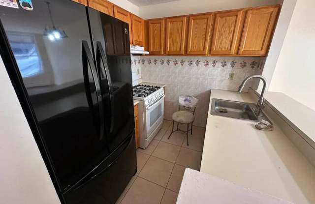 137 West Tremont Avenue photos photos