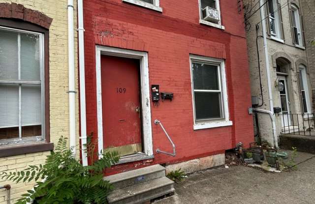 109 North Arch St. Milton photos photos