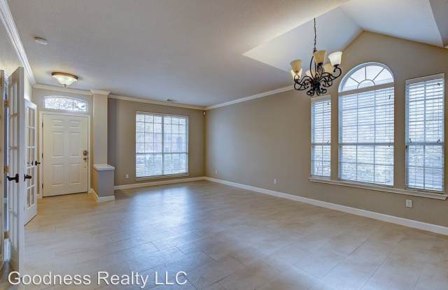 7112 Wandering Oaks Road Gallery 2