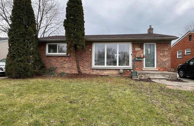 Move-In Ready 3 Bedroom, 1.5 Bathroom Home in Westland photos photos